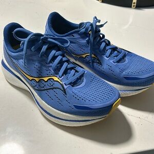 Saucony Endorphin Speed 3